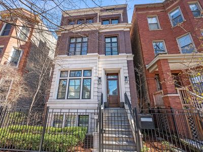 3735 N Greenview Ave, Chicago, IL, 60613