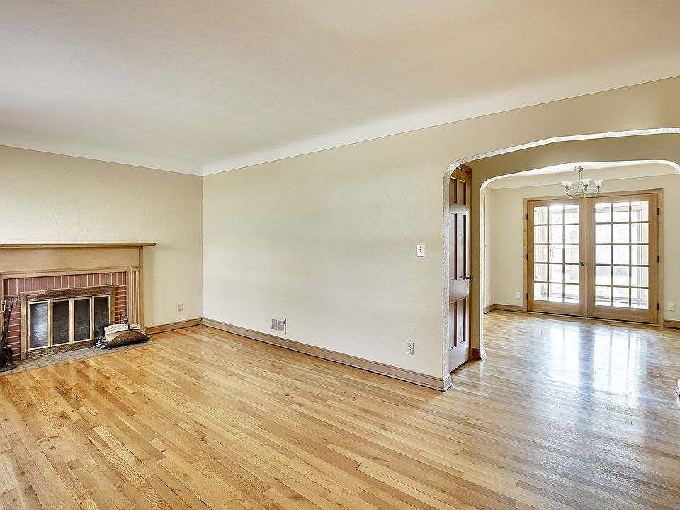 1st image of 732 Parkview Ave