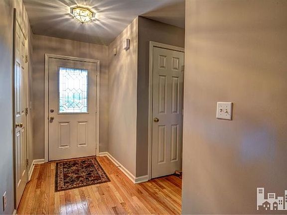 5th image of 3863 Daphine Drive