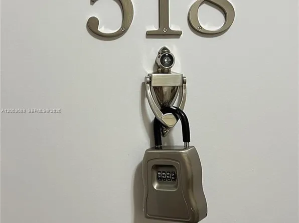 801 NW 47th Ave APT 518W, Miami, FL 33126