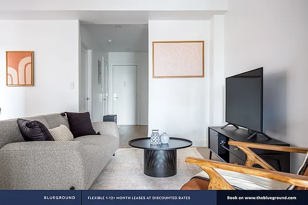 Rented by The Blueground | media 11