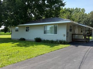230 W Central St, Atwood, IL 61913