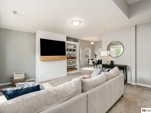 3412 Burt St, Omaha, NE 68131