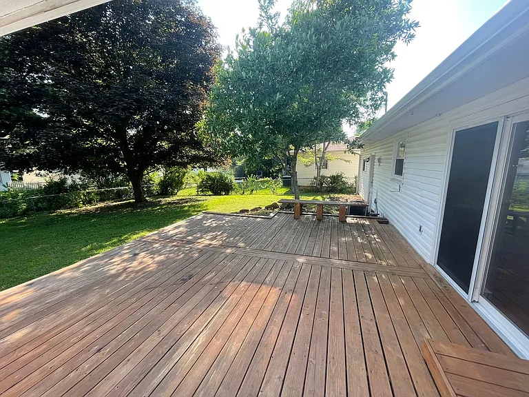 1119 E Edgewood St — Photo 14