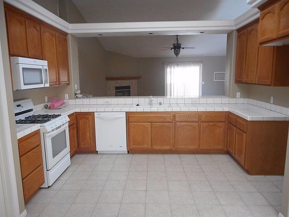 2nd image of 26460 Silver Lakes Pkwy