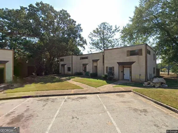 2713 Penwood Pl, Lithonia, GA 30058