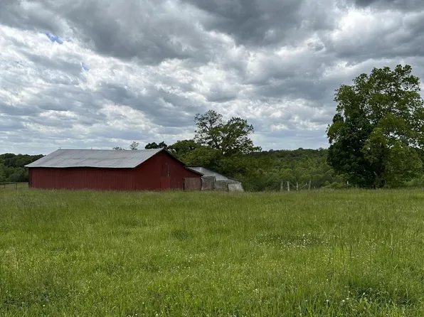 2 Union Grove Rd NE, Charleston, TN 37310