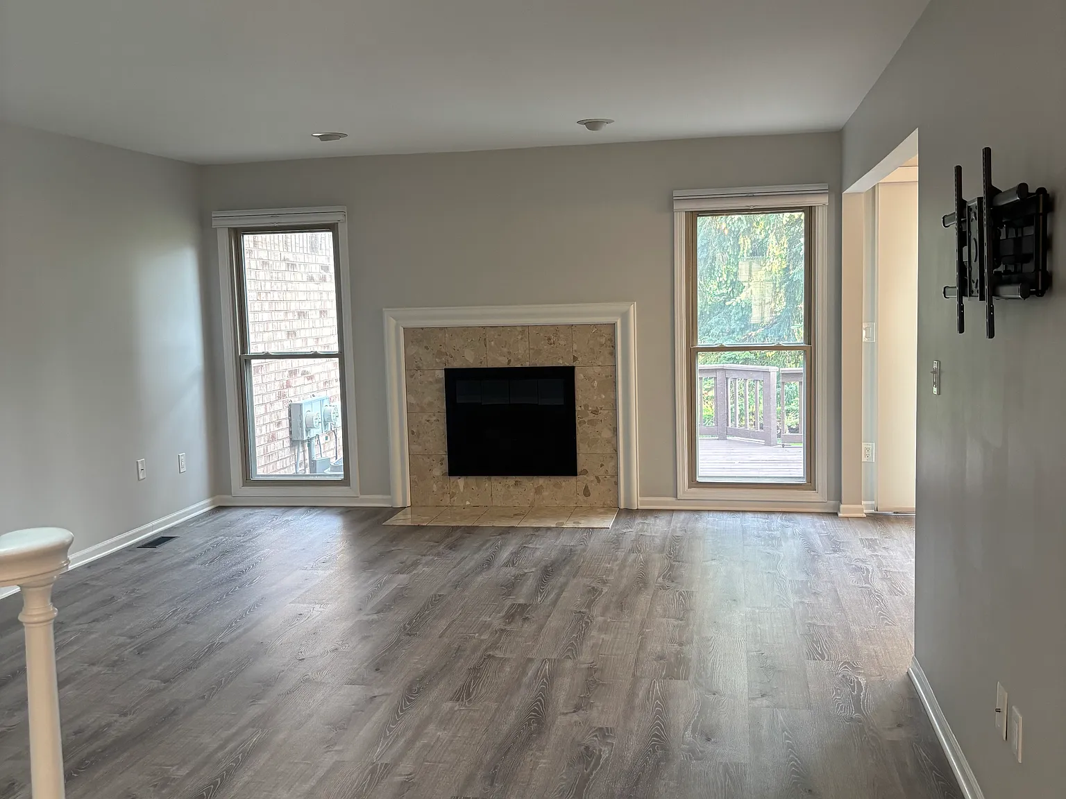 3 bed, 3.5 bath, 2784 sqft, $2,600 — Photo 4