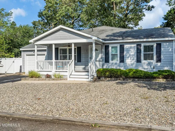 461 Commodore Drive, Forked River, NJ 08731