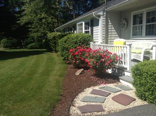 99 King Arthur Dr, Osterville, MA 02655