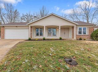 11 Bentbrook Ct, Saint Peters, MO 63376