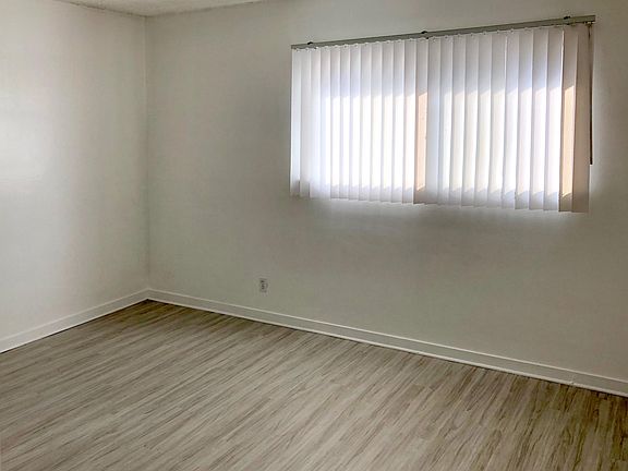 5th image of 5718 Fulcher Ave