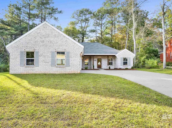 2720 Weston Dr, Mobile, AL 36695