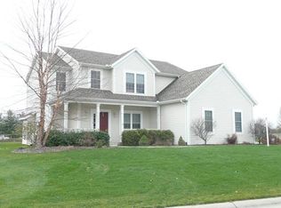 14696 Wheaton Dr, Granger, IN 46530