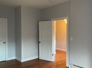 123 Blue Hill Ave FLOOR 3, Roxbury, MA 02119
