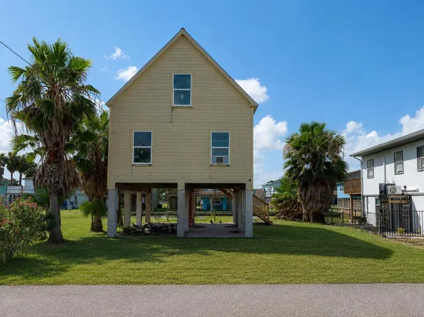 88 Bayou Vista Dr, Hitchcock, TX 77563