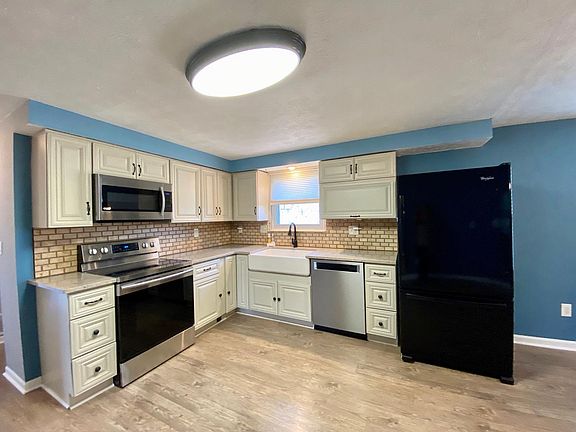 4th image of 8074 Quailwood Ct