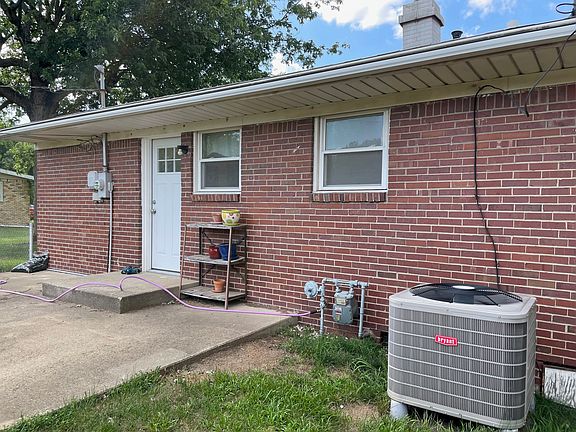 4th image of 4053 Mary Kay Dr