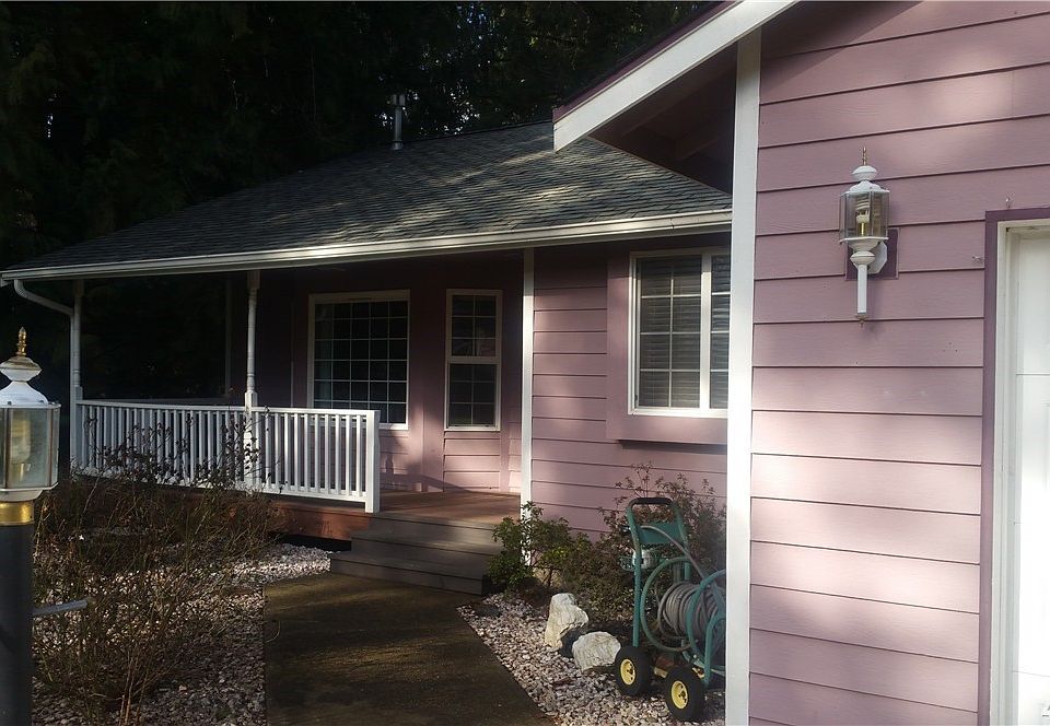 1st image of 120 W Meyenburg Dr