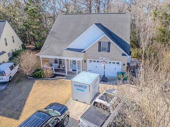 3rd image of 513 June Bug Ct.