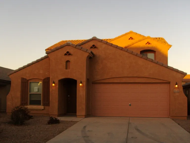 43350 W Elizabeth Ave — Photo 2