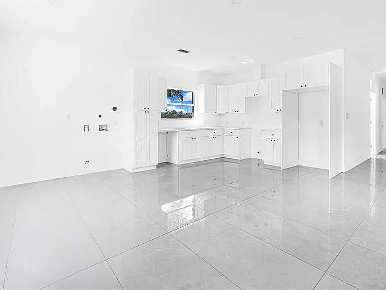 7990 NW 8th Ave — Photo 4