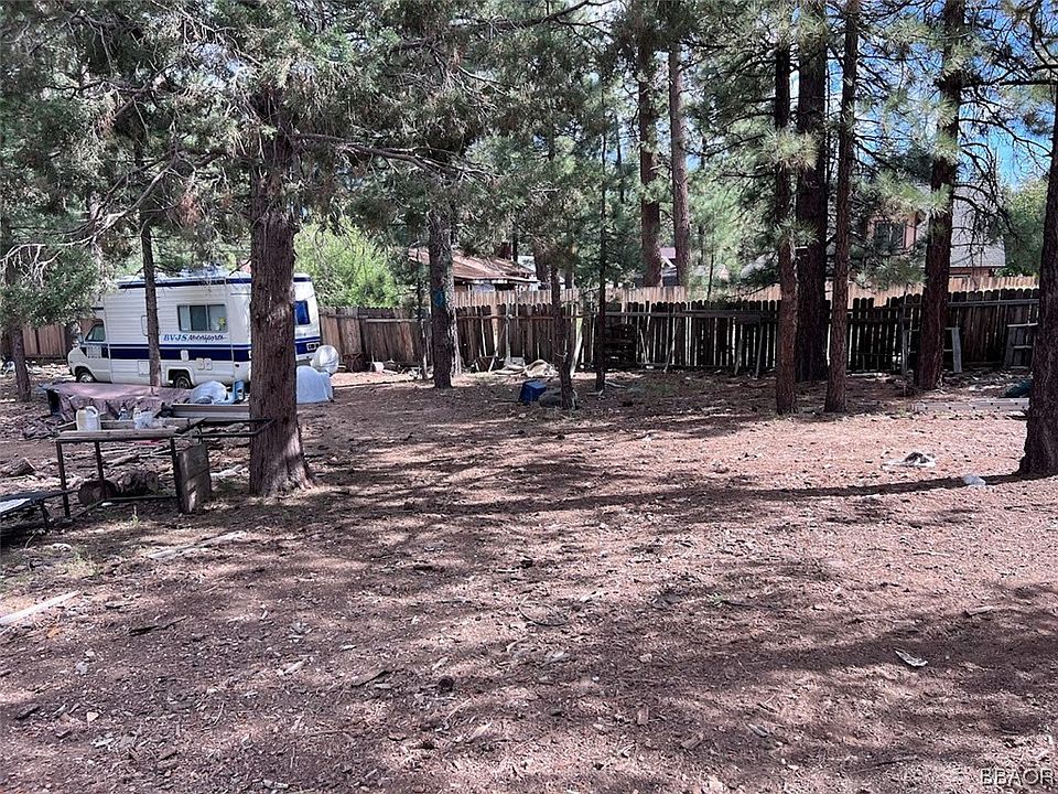 2nd image of 1104 Anita Ave