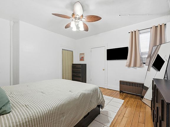 5th image of 111 Pearl St