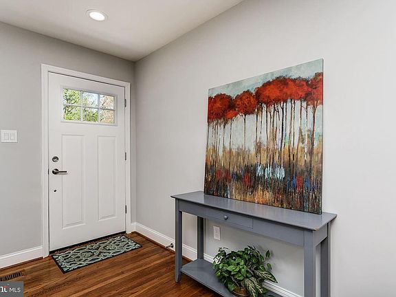 5th image of 4801 Wilwyn Way