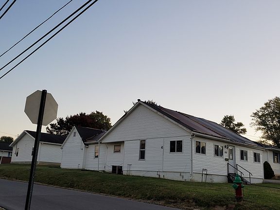3rd image of 202 E Olive St