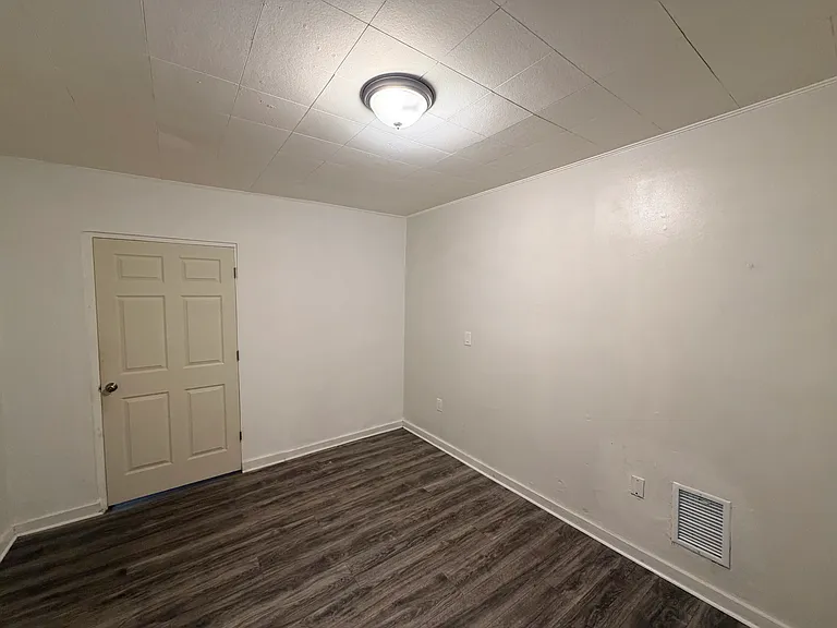 2312 E Main St #3 — Photo 4