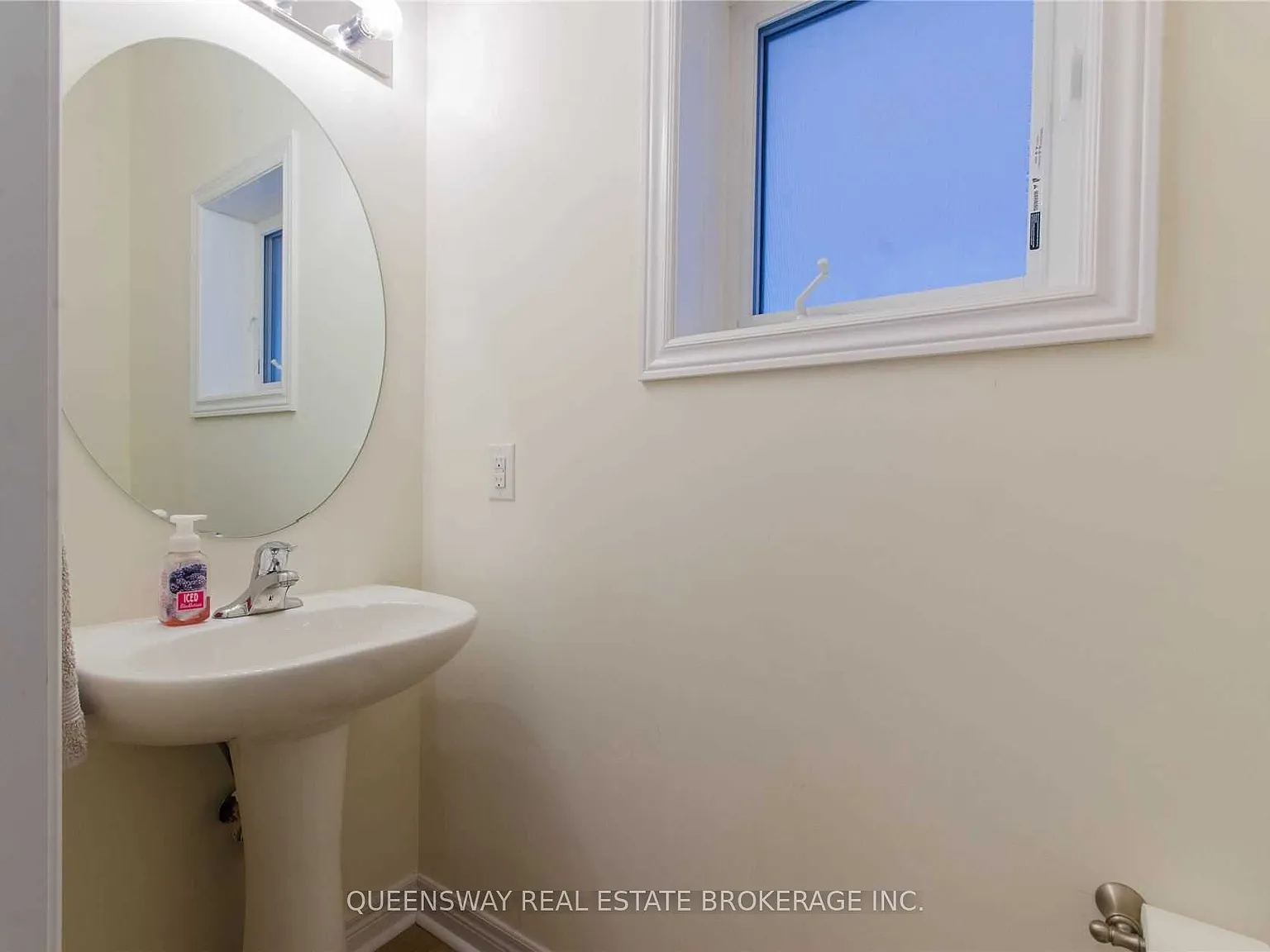 4 bed, $3,700 — Photo 4
