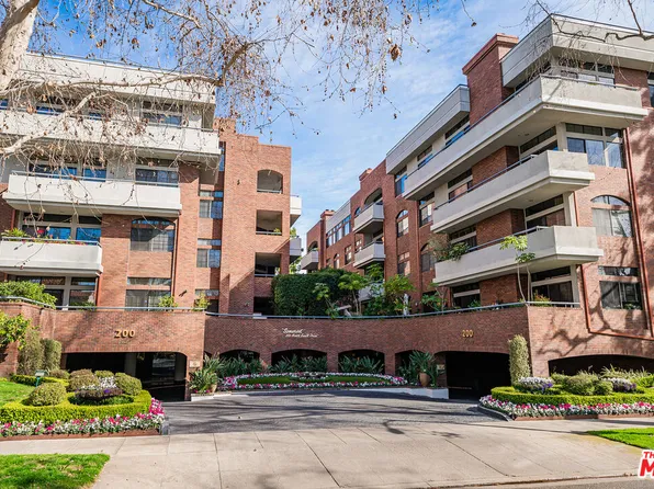 200 N Swall Dr Unit 301, Beverly Hills, CA 90211