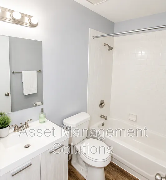 1 Oak Point Dr — Photo 9