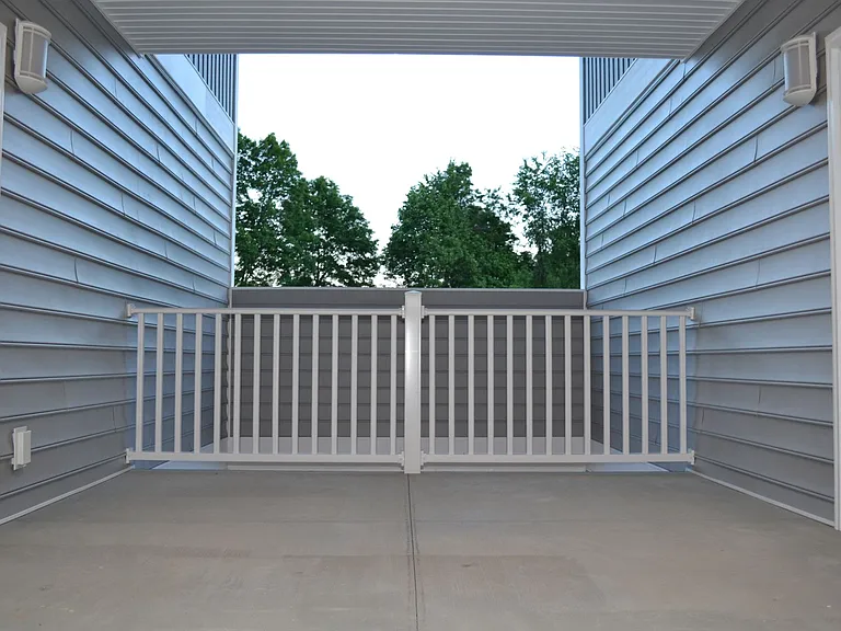 156 Lambert Dr — Photo 15