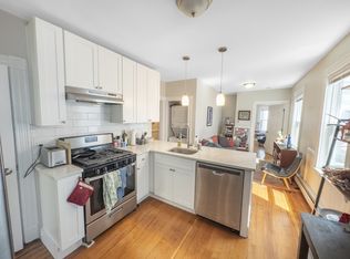 24 Suffolk St #1, Cambridge, MA 02139