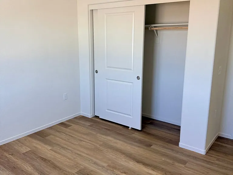 11715 Sebastian Rd — Photo 13