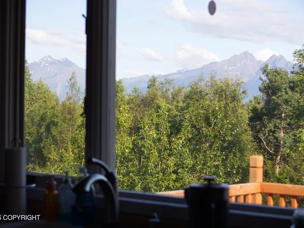 180 W Kristy Dr, Wasilla, AK 99654
