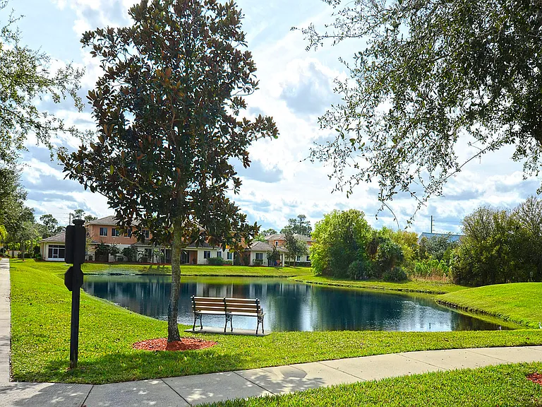 2582 Langrove Ln SW — Photo 39