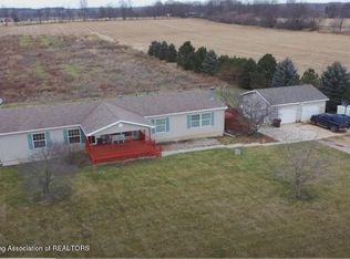 7879 E Wildcat Rd, Ovid, MI 48866