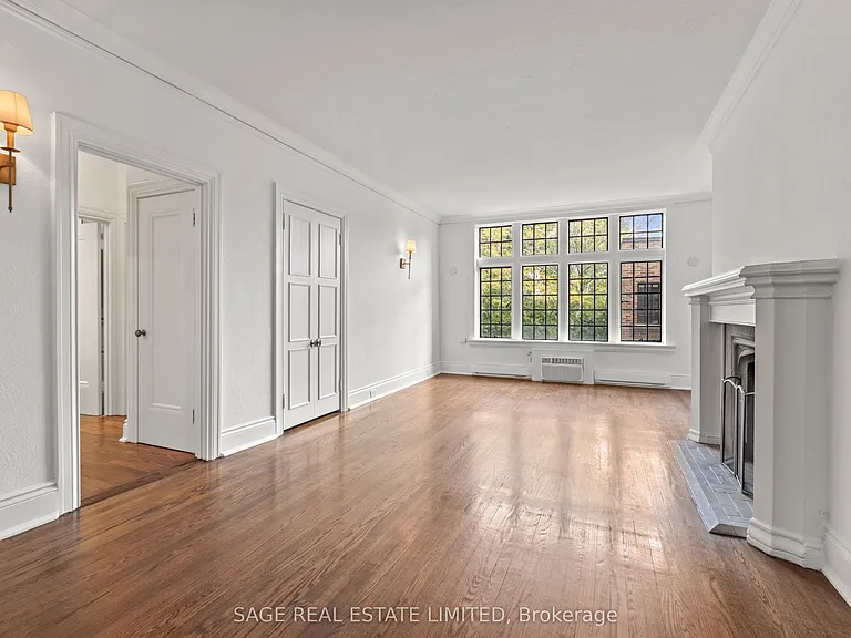150 Balmoral Ave #502 — Photo 23