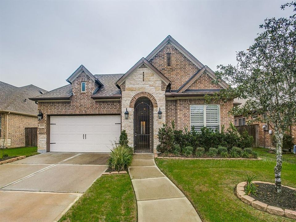 1st image of 26911 Cheyenne Crest Ln