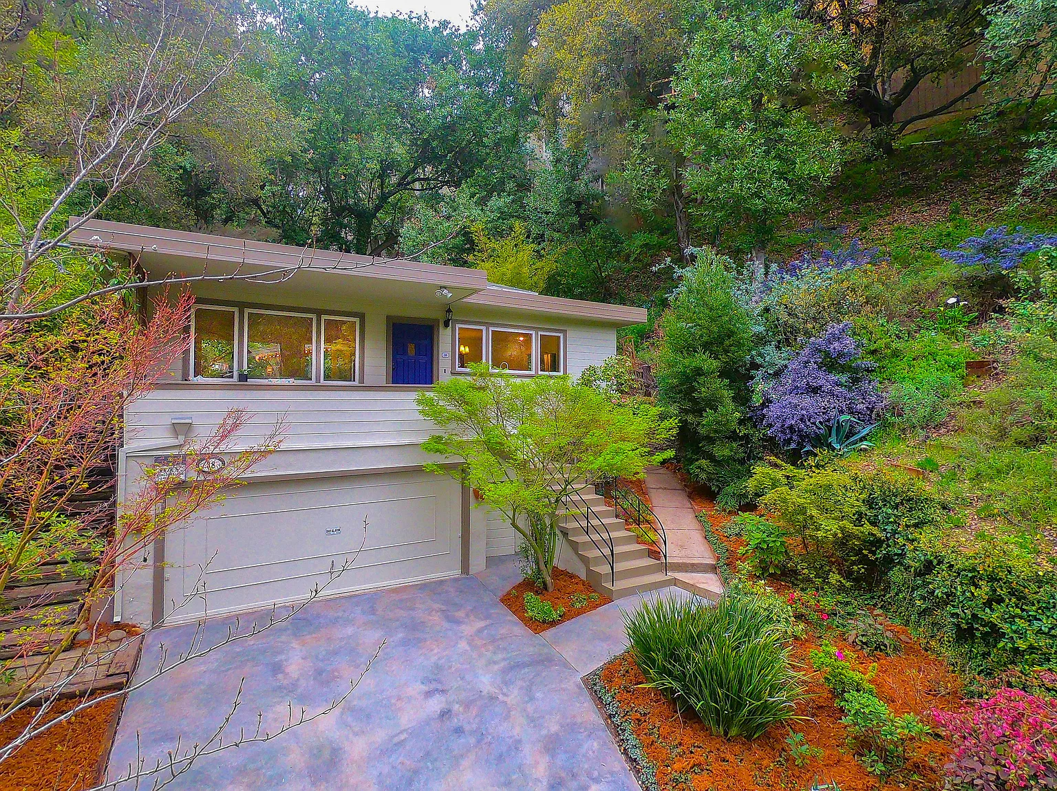 38 Conrad Ct photo 1