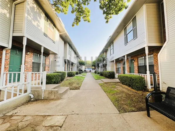 929 W Hickory St, Denton, TX