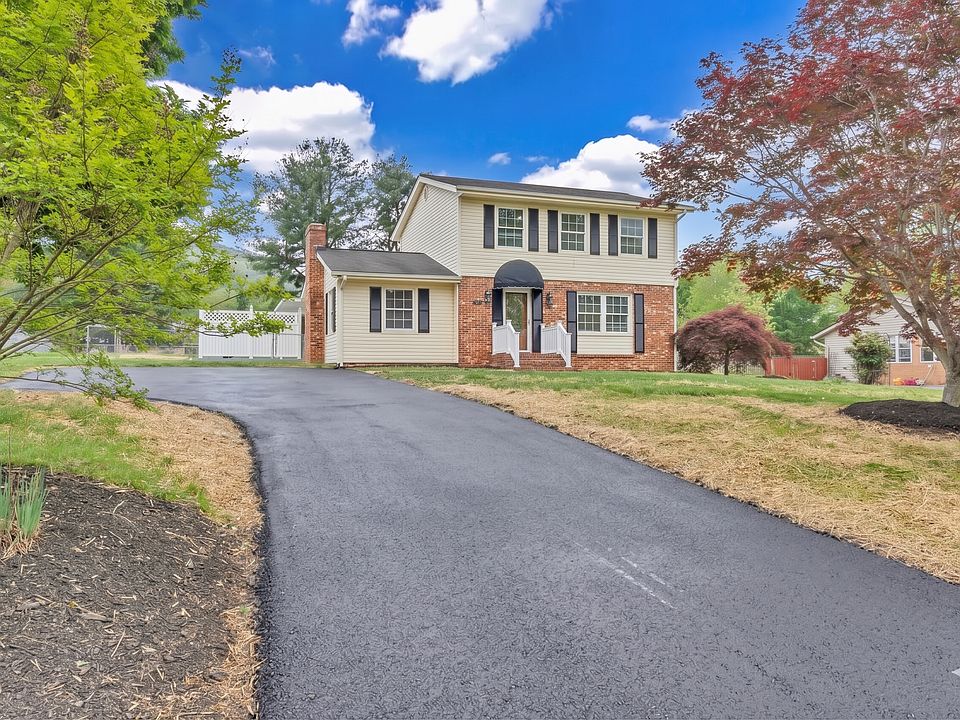 1st image of 197 Apple Tree Rd