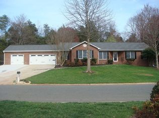 3511 Ridgecroft Dr, Lynchburg, VA 24503
