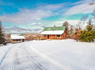 678 Muzzy Ridge Rd, Searsmont, ME 04973