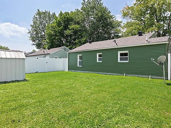4th image of 2605 Daviess St
