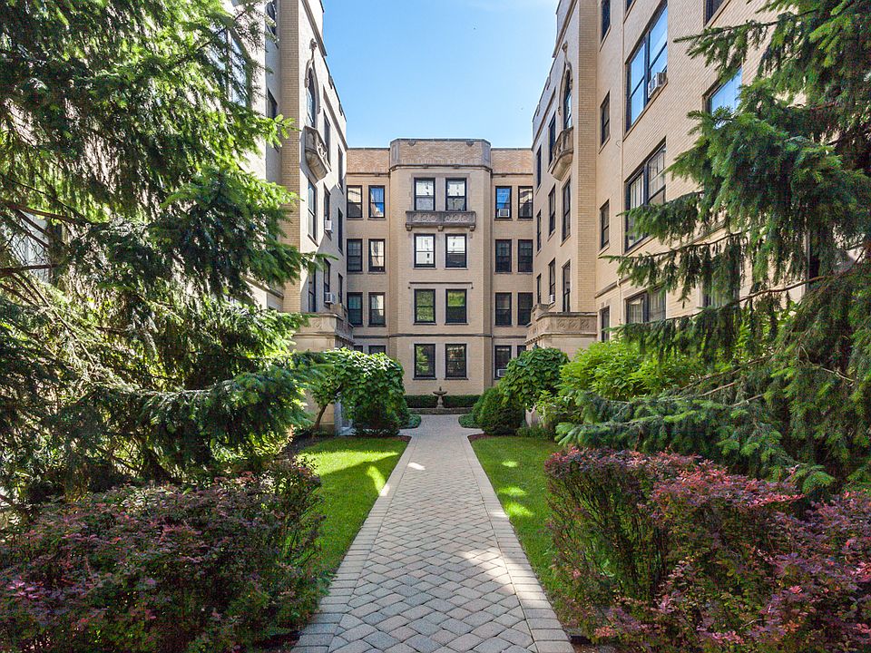 1st image of 3608 N Pine Grove Ave APT B7