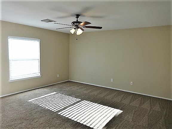 5th image of 8938 Tarpon Springs Ln